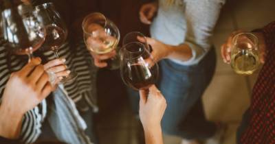 Чому вино за 200 грн смачніше, а порошкові вина — це міф: розповідає сомельє - womo.ua