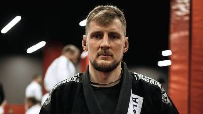 Александр Волков - Гаджиев считает, что через один бой Волков будет готов драться за титул чемпиона UFC - mur.tv