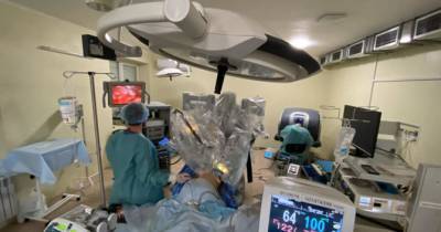 В Украине операцию для ребенка впервые провел робот-хирург - womo.ua - Украина - Львов