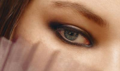 Christian Dior - Питер Филипс - Марья Грация Кьюри - Новый взгляд на классические smokey eyes - vogue.ua