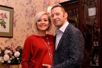 Василиса Володина - «Какие дети родятся в апреле 2021»: Володина опубликовала глубоко беременное фото - 7days.ru