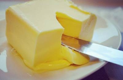 Как быстро размягчить сливочное масло из морозилки? 4 простых способа - nashsovetik.ru