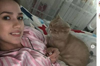 Алина Загитова - Алина Загитова сообщила о смерти своей кошки Ириски - mur.tv - Россия