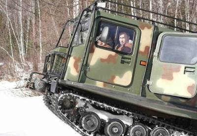ГАЗ-3351 «Лось» — российская версия шведского вездехода, на котором президент катался по тайге - porosenka.net - Россия - Швеция