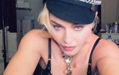 Руслан Багинский - Мадонна шокировала поклонников провокационными снимками в белье и попалась на нелепом фотошопе - hochu.ua - Украина