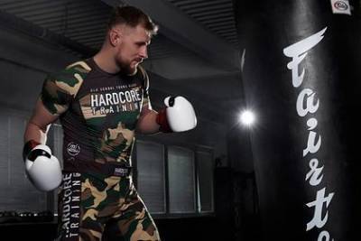Александр Волков - Фрэнсис Нганн - Волков захотел отобрать пояс у нового чемпиона UFC в тяжелом весе - mur.tv