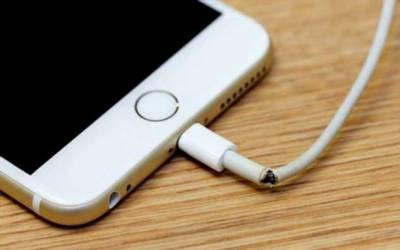Apple запатентует зарядной кабель, который не ломается: как он выглядит и когда поступит в продажу - chert-poberi.ru - Сша