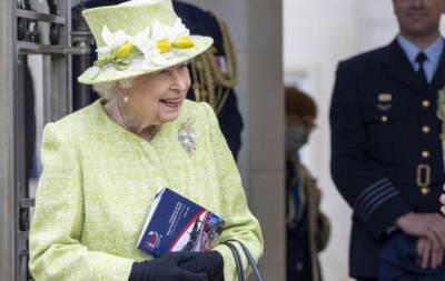 королева Елизавета II (Ii) - Кейт Миддлтон - В салатовом пальто и шляпке с цветами: новый выход королевы Елизаветы II (ФОТО) - hochu.ua - Австралия - Англия