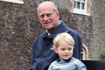 принц Филипп - принц Уильям - принц Джордж - Kate Middleton - Принц Уильям прокомментировал смерть принца Филиппа и поделился ранее не публиковавшимся снимком принца Джорджа - spletnik.ru - county Prince William - county Prince George