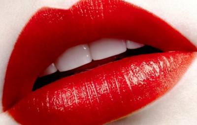 Как накрасить губы, чтобы их визуально увеличить - hochu.ua