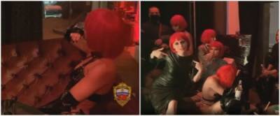 Девушки в париках и в латексе: полицейские нагрянули на странную элитную вечеринку в Москве - porosenka.net - Москва