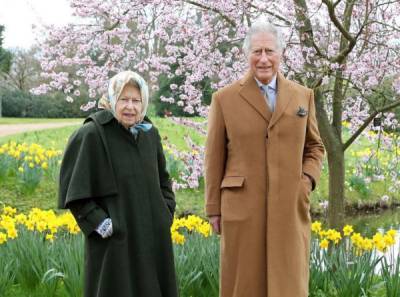 принц Филипп - принц Чарльз - Елизавета II (Ii) - Елизавета II и принц Чарльз поздравили британцев с... - glamour.ru