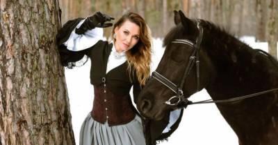 Алеся Никитюк - Анна Саливанчук - Анна Саливанчук рассказала жуткую историю, как упала с лошади и травмировала позвоночник - mur.tv