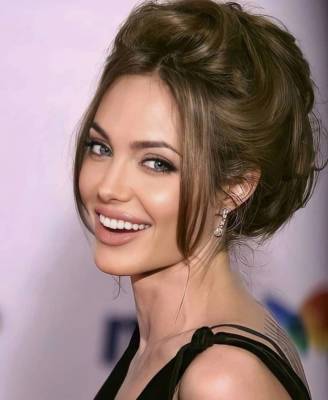 Анджелина Джоли - Брэд Питт - Анджелина Джоли: «Я была одна слишком долго!» - starslife.ru