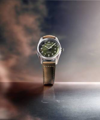 Говард Хьюз - Часы-легенда: теперь Longines Spirit доступны и в зеленом цвете - elle.ru