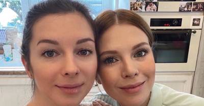 Сестры Подольские нежно поздравили друг друга с 39-летием и показали совместные фото - wmj.ru