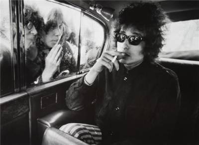 Роберт Дилан - Икона стиля: 20 винтажных фото Боба Дилана - vogue.ua