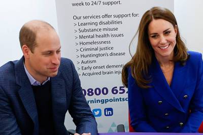 Кейт Миддлтон - принц Уильям - Kate Middleton - Кейт Миддлтон и принц Уильям посетили благотворительный фонд в рамках своего тура по Шотландии - spletnik.ru - Англия - Шотландия - county Prince William