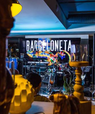 Идеальный вечер в Сочи: праздничный концерт SunSay в ресторане Barceloneta - elle.ru - Россия - Украина - Испания - Сочи
