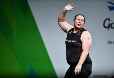 Новозеландская тяжелоатлетка Лаурель Хаббард станет первым трансгендером, который будет участвовать в Олимпийских играх - porosenka.net - Новая Зеландия - Самоа