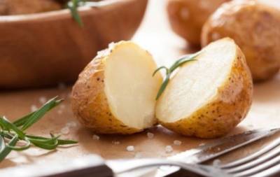 Диетологи раскрыли самый полезный рецепт приготовления картофеля - hochu.ua