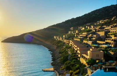 Отдыхайте на лучшем курорте Греции Daios Cove Luxury Resort & Villas на острове Крит - vogue.ua - Греция - Отель