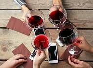 5 причин выпить бокал красного вина прямо сейчас - cosmo.com.ua