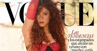 Michael Kors - Редкая героиня обложек: нестареющая Шакира украсила журнал Vogue - wmj.ru - Мексика