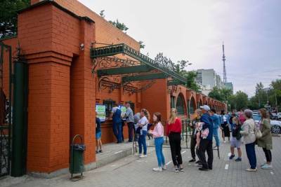 В зоопарке Екатеринбурга начнут ставить прививки от ковида - mur.tv - Екатеринбург