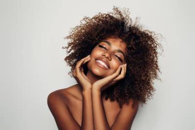 Curly Method: як зробити кучері своєї мрії - vogue.ua