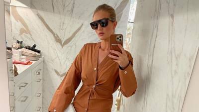 Хейли Бибер - Ирина Шейк - Белая сумка — модная инвестиция, которая прослужит не один сезон - vogue.ru