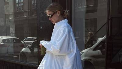 Дрис Ван Нотен - Белая рубашка оверсайз — вневременная классика. Где купить самую модную? - vogue.ru
