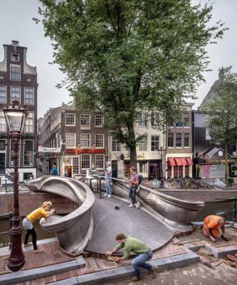 В Амстердаме открылся мост, напечатанный на 3D принтере - elle.ru - Голландия - Амстердам