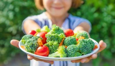 Как приобщить ребенка к здоровому питанию? - fokus-vnimaniya.com - Москва