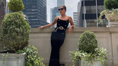 Manolo Blahnik - Alessandra Rich - Леди Гага - Образ дня: Леди Гага в платье Alessandra Rich - vogue.ua