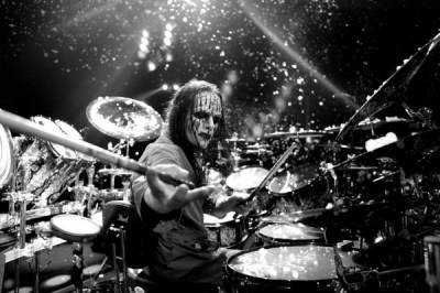 Знаменитый барабанщик Slipknot Джои Джордисон скончался во сне - porosenka.net