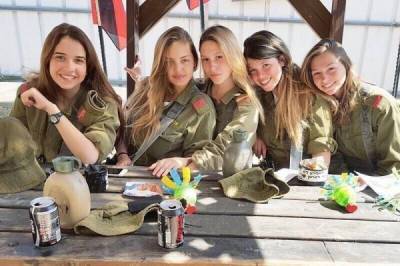 Oткуда в Израильской армии так много симпатичных славянок - porosenka.net - Израиль