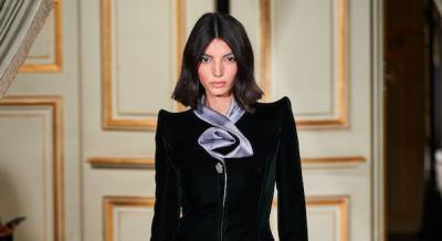 Джорджо Армани - Вечное сияние: коллекция Armani Privé Couture осень-зима 2021/2022 - vogue.ua