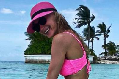 Светлана Ходченкова - Светлана Ходченкова проводит отпуск на Мальдивских островах - spletnik.ru