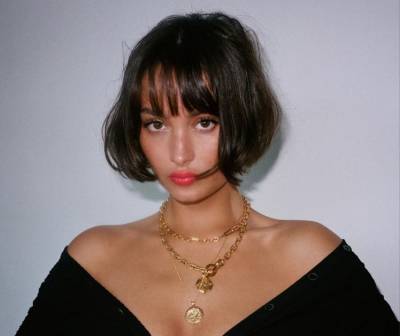 Жанна Дамас - Модная челка: 16 самых ярких примеров из Instagram - vogue.ua