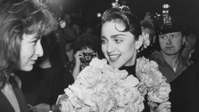 Луиджи Мурен - Кем успела побывать Мадонна: культовые образы в честь 63-летия поп-иконы - vogue.ru