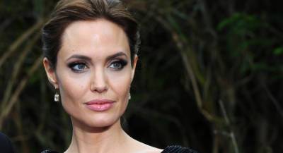 Анджелина Джоли - Анджелина Джоли завела Instagram и посвятила первый пост Афганистану - vogue.ua - Афганистан