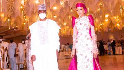 Как прошла свадьба сына президента Нигерии - tatler.ru - Нигерия
