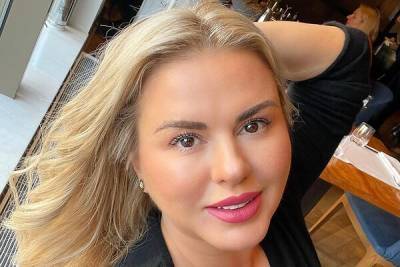 Анна Семенович - «Для меня это стало шоком»: Семенович выяснила, почему ей не удавалось похудеть - 7days.ru