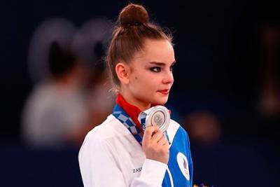 Дин Аверин - Россия впервые за 25 лет осталась без золота в художественной гимнастике на Олимпиаде - spletnik.ru - Россия - Белоруссия - Токио