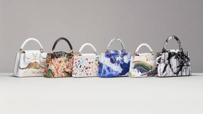 Louis Vuitton - Взгляните на новую коллекцию арт-сумок Louis Vuitton Artycapucines - vogue.ru - Париж