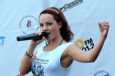 «Разбуди мою страсть»: МакSим презентовала первую песню после комы - 7days.ru