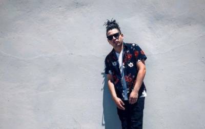 Мексиканский рэпер Dan Sur вместо волос вживил себе в голову десятки золотых цепей (ФОТО) - hochu.ua - New York