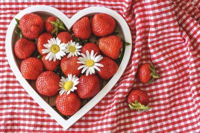 С пользой для здоровья: как нужно есть фрукты - news.yellmed.ru