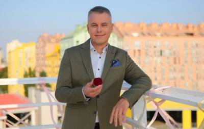 Андрей Доманский дал интервью: о премьере "Все для тебя", секретах счастливого брака и детях - hochu.ua